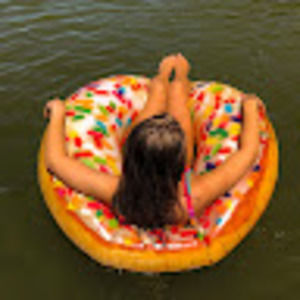 Meet your Posher, Faith